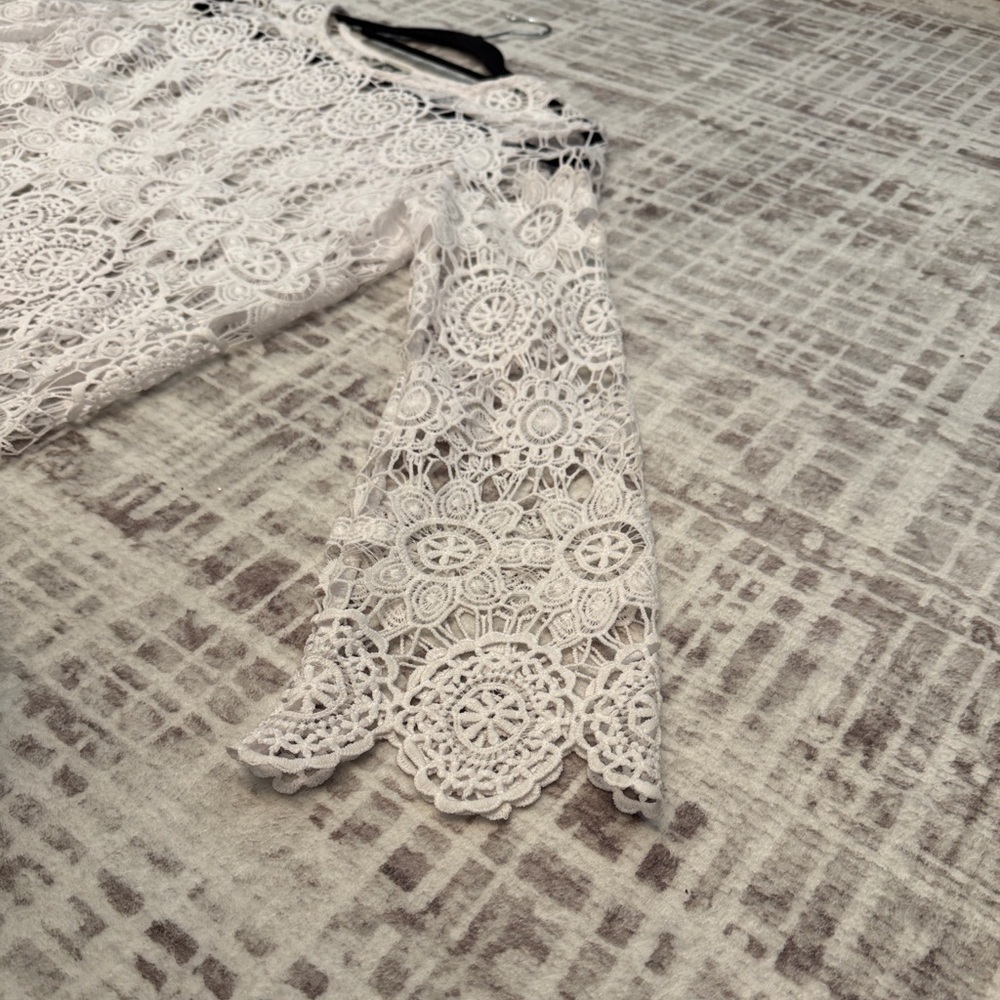 Anne Klein White Lace Tunic Top-S - Picture 3 of 7